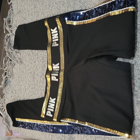 Victoria's Secret PINK Yoga Pants - Picture 5 of 13